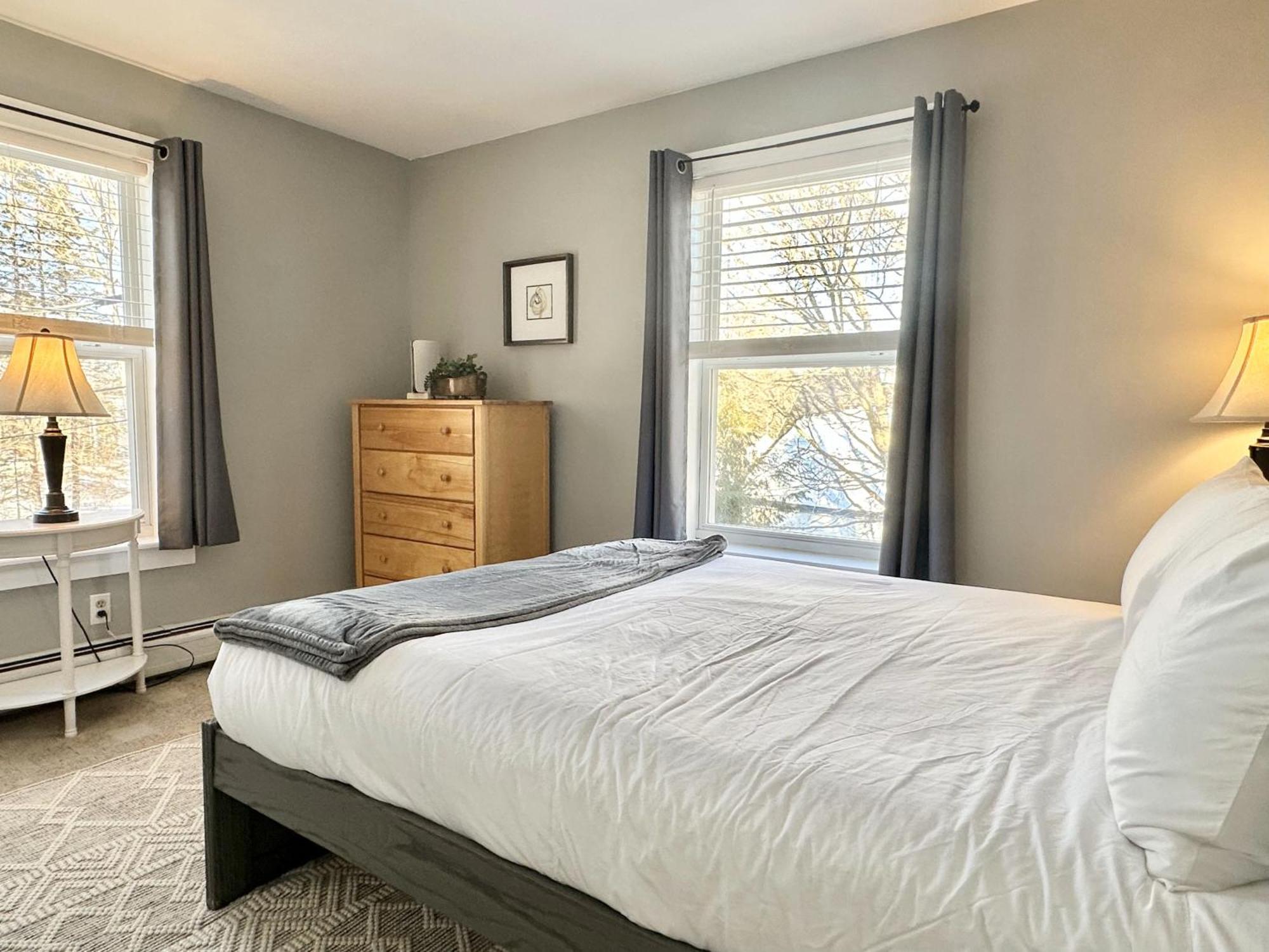 2 Bedroom Home W/ Pondside View Backyard Maine Escape Bar Harbor Exteriér fotografie